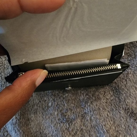 NWT MARC JACOB Genuine Leather wallet w multiple pockets - Picture 7 of 12